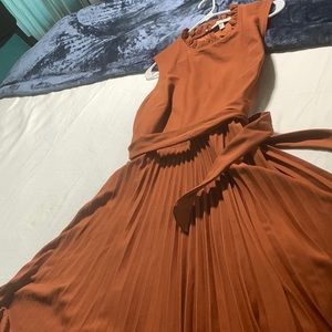 Size 14 Sandra Darren, pleated dress - runs sightly small.